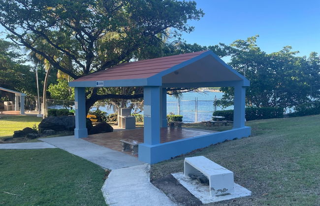 Ocean View 2 Bed 1 Bath 2 Parkings Pool - Photo 17