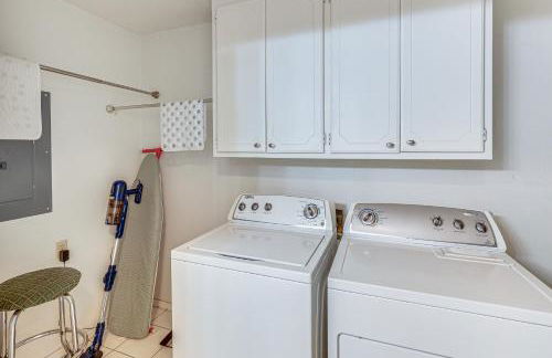 Sunroom and Yard Charming Hot Springs Home! - Foto 19