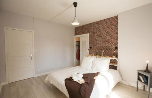 #LIndustrioChampetre Free Parking, Bien Situé, Spacieux, Proche Clinique - Foto 25