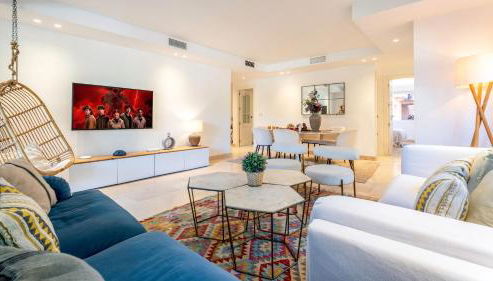 VACATION MARBELLA l Golden Mile Oasis l Family friendly l Next to the beach and Puente Romano l 24-7 Security - Foto 2