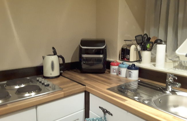 2 Bed Apartment 2 Mins Walk Away From the Beach! - Foto 14