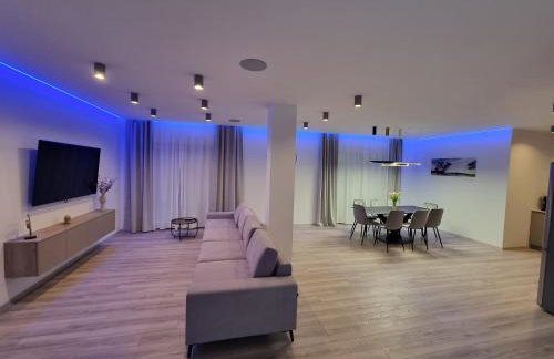 Villa Madison, Spacious Sea View Apartments Near Zadar with heated pool - Photo 26