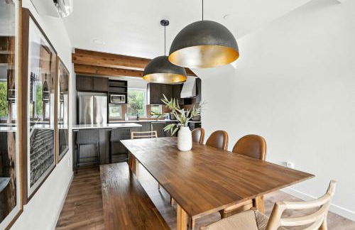 Kerns 6BR - New Spanish Style Group Stay - Photo 47