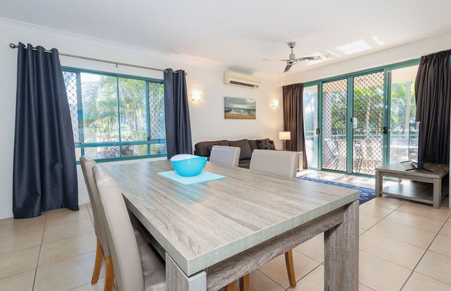 Currumbin Sands Holiday Apartments - Photo 7