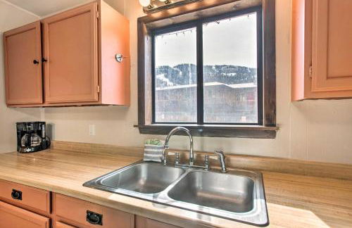 Cozy Red River Condo - Walk to Chair Lift! - Foto 12