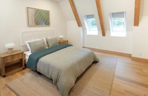 Luxury 5BR A frame w Heated Pool, Walk to Beach - Foto 16