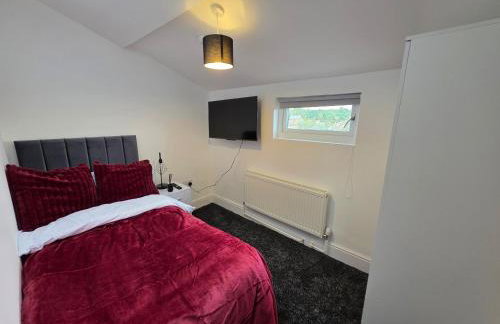 5 Beds 7 guests Private Garden Free Parking - Foto 10