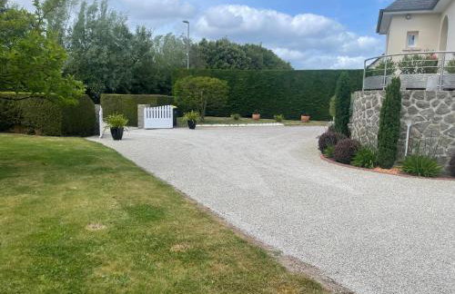 Proche mer, Cour privée et Grand Jardin clos - 2 à 5 personnes - Foto 2