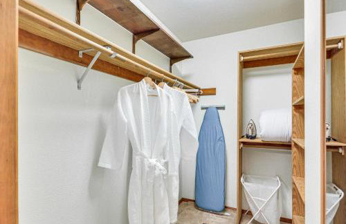 Steps to River! Rhododendron Family Retreat - Foto 13