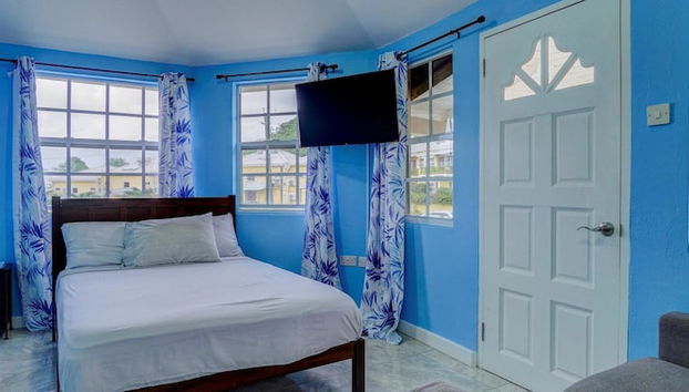 Your quaint home just steps from beach - Foto 3, Habitación