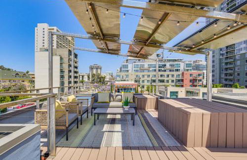 Rooftop with Views Modern Little Italy Townhome - Foto 27