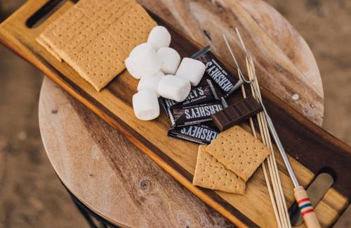 Wanderlust Joshua Tree Stargazing Desert Retreat - Photo 33