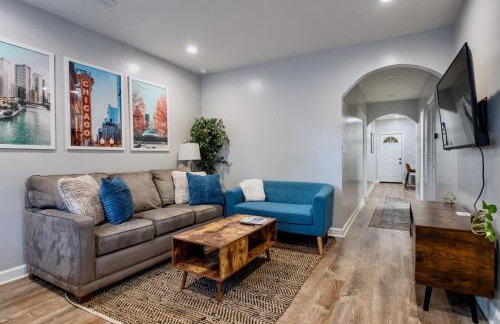 Stylish & Bright Gem Overlooks Lovely Park with Great Amenities - Foto 6