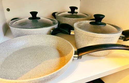 Ochtum Living - Self Check-In mit Smart-TV, zentral, WLAN, Balkon - Foto 24