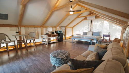 Lakefront Glamping Safari Tent 5 The Hummingbird - Foto 2