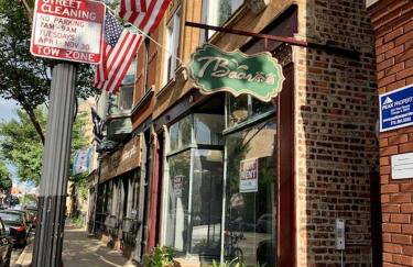 Bella Villa on Taylor Street Chicago’s Little Italy 1 mile west the Loop & UIC - Foto 40