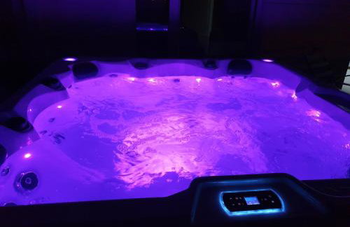 Abelia, two terraces, hot tub, free parking - Foto 14