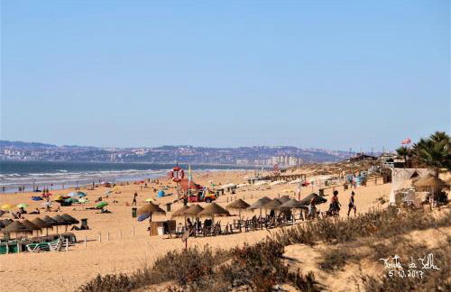 Casinha; Piscina/ Praia/ Lisboa - Foto 43