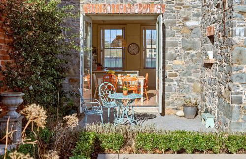 Charming townhouse with sunny garden - Foto 27