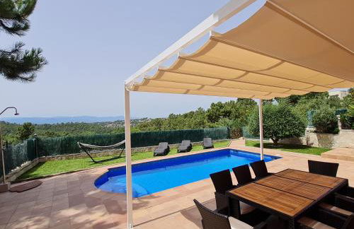 VILLA ROSES with swimming pool & mountain view - Foto 23
