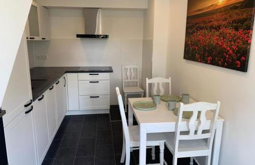 Ferienwohnung auf einem Resthof zentral gelegen mit viel Natur und Tieren - Foto 14