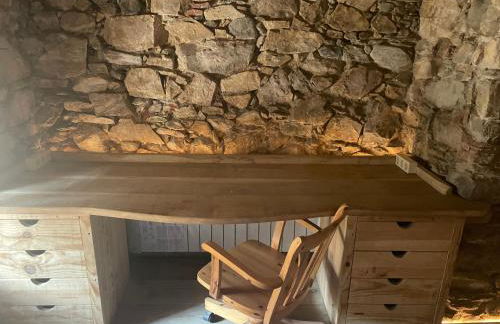 CASA RURAL DE ENSUEÑO EN CANTALLOPS CON 9 HABITACIONES DOBLES CON BAÑOS PRIVADOS Y PISCINA DE 20M x 2,70M - Foto 14