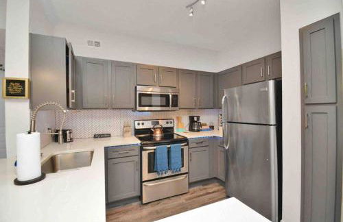 Tropical Paradise- 2Bedroom/2Bath/NRG/MedCenter/Galleria - Foto 51