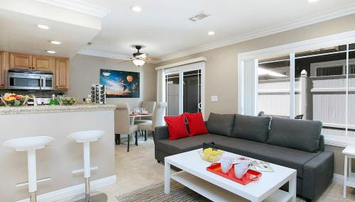 Costa Mesa -Newport- Patio - Free Parking-CM-2 - Foto 1