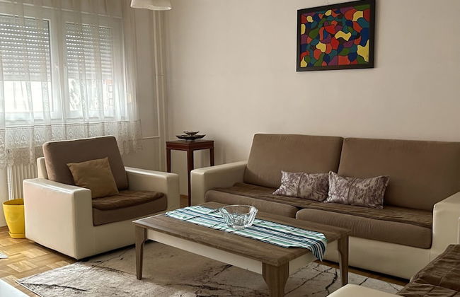 SunnyHill Apartments - Foto 1