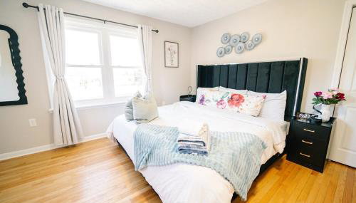 Spacious 5BR 2BA Free Parking Minutes to DC with Foosball - Foto 4