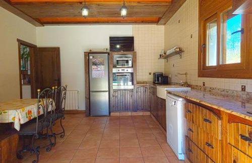 Villa Relax, 10 pax piscina, barbacoa privada, 15km lloret de mar - Foto 42