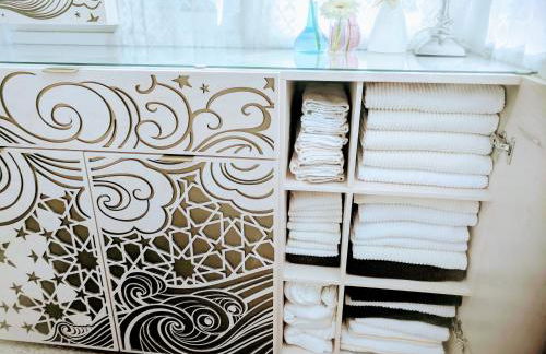 Perfect Location - 4BD,1BA - Restored Redwood Home - Foto 56