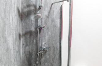 3 Bedroom Home Free Parking & WiFi Contractors Welcome! - Foto 4