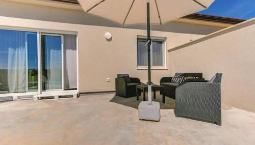 Pola kuće sa bazenom-Eja - Foto 5