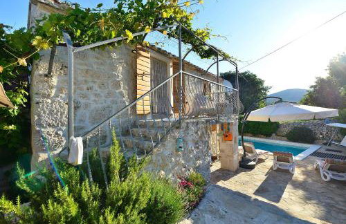 Home Sweet Home traditional Dalmatian house with pool - Photo 36