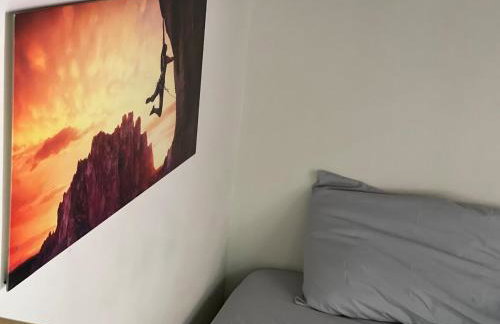 Adorável Tiny house 5, ar, cozinha completa, wifi e tv smart - Foto 13