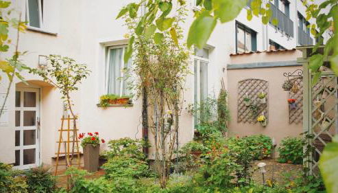 Pension Tokus - Foto 2, Garden view