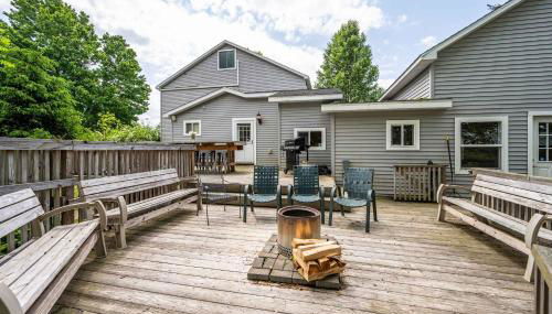 Spacious Home Hot Tub 2 Living Rooms Pets OK - Foto 5