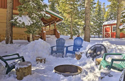 Rustic Duck Creek Village Cabin with Fire Pit! - Foto 23