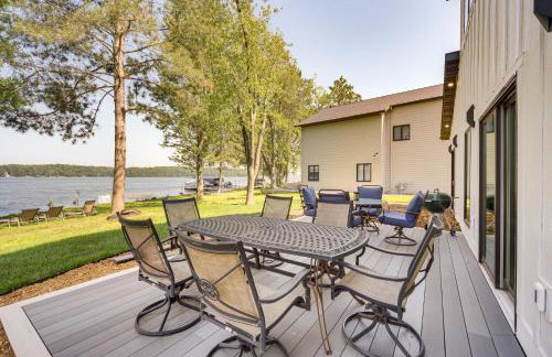 Lake Wapogasset Home with Dock 7 Mi to Amery - Foto 1