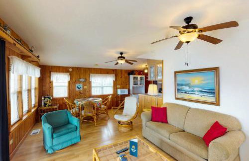 Long Island Village Unit 214 - Foto 9