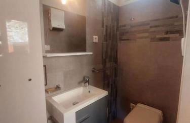 Studio terrasse climatisé VUE MER avec parking - Foto 12