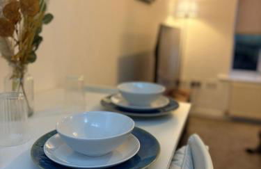 2 bedroom 2 bathroom ground floor apartment in central location - Foto 32