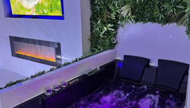 Suite jacuzzi 2 min de la mer - Foto 4