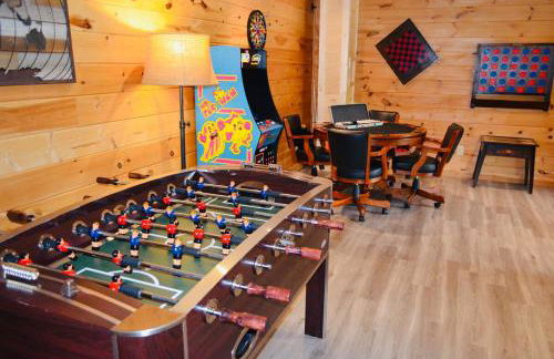 Above Expectations-New Exterior-Sleeps 8-Hot Tub-Games Galore-Nature - Foto 9