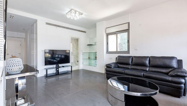 Hakovshim Miroir in Tel Aviv-yafo - Foto 3, Habitación