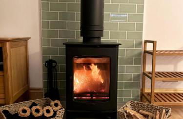 The Stables at The Forge - Cosy Cottage with Log Burner on S Downs Way, nr Brighton - Foto 12