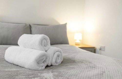 Fern Walk Cosy 3 Bedroom House - Dalkeith - Photo 13