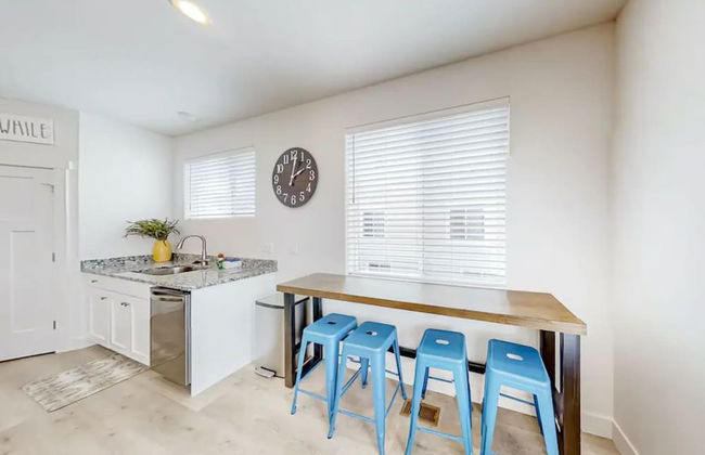 Bear Lake Haus - Luxury Bear Lake Retreat - Photo 8