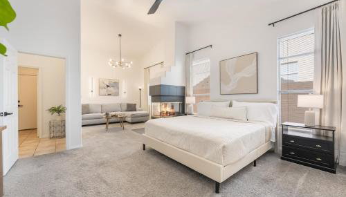 Luxury Vegas Escape,Pool, Playroom & Mtn Views - Foto 3